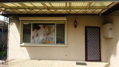 massage near laverton|FLO Massage